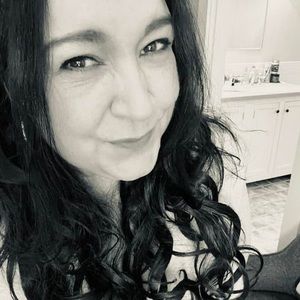 Meet your Posher, Joanna